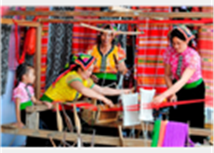 [Photo] Sắc màu thổ cẩm 