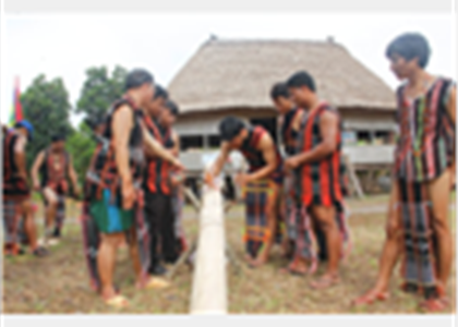 [Photo] Hình ảnh đồng bào dân tộc Cơ Tu về 