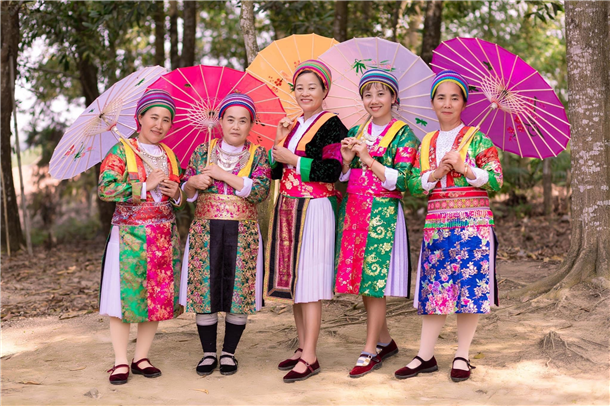 [Photo] Hoạt động hàng ngày của đồng bào Mông