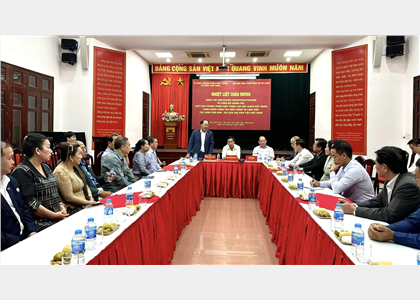 Đoàn cấp cao Ủy ban Trung ương Mặt trận Lào xây dựng đất nước thăm và làm việc tại Làng Văn hóa - Du lịch các dân tộc Việt Nam