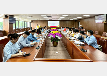  Ban Quản lý nghiên cứu thực tế về mô hình quản lý, vận hành khai thác dịch vụ tại Khu Kinh tế và một số điểm văn hoá du lịch tỉnh Hà Tĩnh