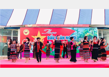 Lắng đọng “Bài ca dâng Bác” của cộng đồng các dân tộc