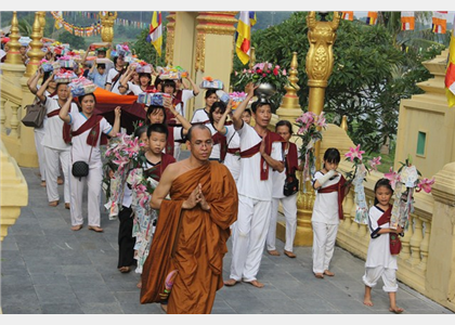 Lễ dâng y kathina tại chùa Khmer 2016