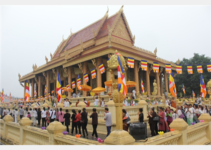 Đại lễ dâng y Kathina năm 2018 (PL 2562) tại chùa Khmer