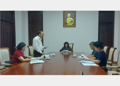 Thứ trưởng Bộ VHTDL Trịnh Thị Thủy làm việc với Ban Quản lý về công tác chuẩn bị cho sự kiện “Ngày Văn hóa các dân tộc Việt Nam” năm 2024