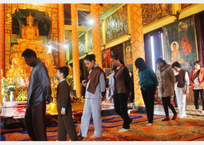Tổ chức ngày tu “Bát Quan Trai” tại chùa Khmer
