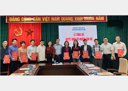 Cục Văn hóa các dân tộc Việt Nam trao Quyết định bổ nhiệm cán bộ các đơn vị thuộc Cục