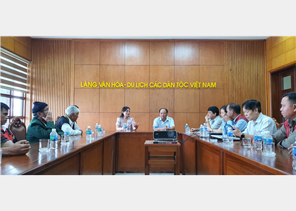 Ban Quản lý tiếp Đoàn đại biểu người có uy tín trong đồng bào dân tộc thiểu số tỉnh Quảng Trị 