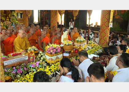 Đại lễ dâng y Kathina tại chùa Khmer